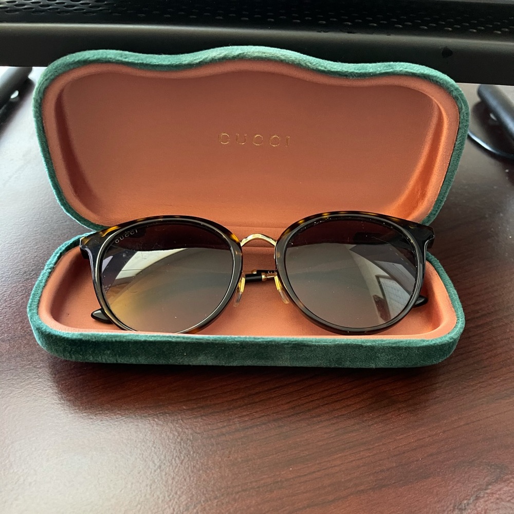 Gucci sunglasses